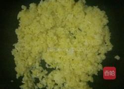 蛋黄炒饭的做法图解5