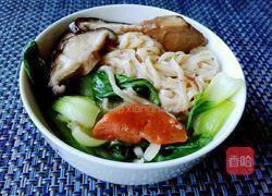 牛肉鲜蘑蔬菜面的做法图解9