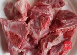 竹蔗茅根粉葛排骨汤的做法图解1