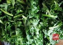 清炒茼蒿的做法图解1