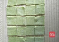 火腿肠爱心蝴蝶面的做法图解5