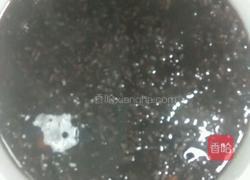 核桃黑米粥的做法图解3