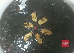 核桃黑米粥的做法图解4