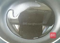 五花肉炒胡萝卜的做法图解3