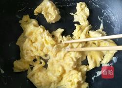 菠菜面韭菜盒子的做法图解7