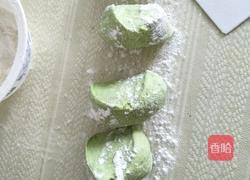 菠菜面韭菜盒子的做法图解12