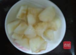 银耳南国梨汁的做法图解3