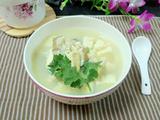 清炖鳕鱼豆腐汤的做法[图]