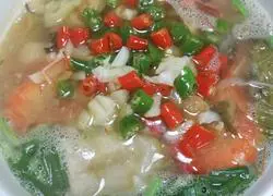 酸辣海鲜米线