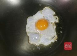 酸辣海鲜米线的做法图解4