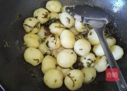 家常菜炒土豆的做法图解3