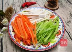 杏鲍菇炒香芹的做法图解1