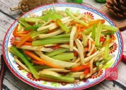 杏鲍菇炒香芹的做法图解10