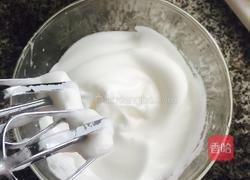 草莓蛋糕卷的做法图解4