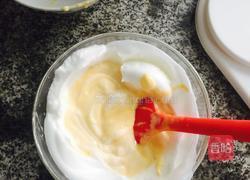 草莓蛋糕卷的做法图解6