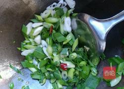 蒜苗炒鸡蛋的做法图解5