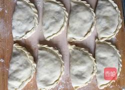 韭菜馅盒子的做法图解4