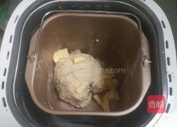 墨西哥葡萄干小面包的做法图解2