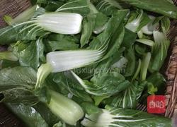 炝炒小白菜的做法图解1