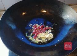 炝炒黄豆芽的做法图解2