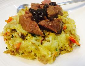 牛扒腊肉外婆菜排骨肉沫焗饭[图]
