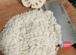 莲藕丸子的做法图解2