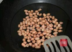 香菇瘦肉酱的做法图解2