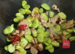 鲜蚕豆小炒肉的做法图解8