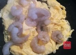 丝瓜炒鸡蛋虾仁的做法图解7