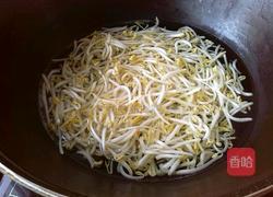 绿豆芽拌粉丝的做法图解2