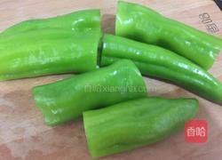 虎皮尖椒的做法图解1