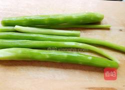 油麦菜苔炒蛋的做法图解1