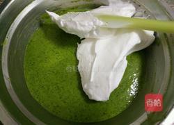 菠菜泥戚风蛋糕的做法图解15