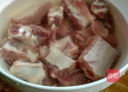 山药蒸排骨的做法图解1