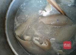 彩色肉皮冻的做法图解1