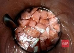 鲜榨西瓜汁的做法图解5