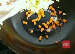 什锦炒饭的做法图解5