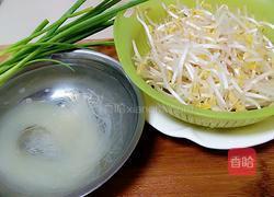 素素(清炒豆芽粉丝)的做法图解1