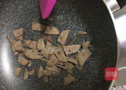 白菜炒猪肝的做法图解6