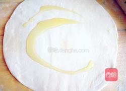 烫面葱花饼的做法图解7