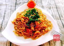虾仁番茄炒面的做法图解5