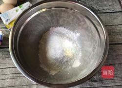 电饭锅蛋糕的做法图解2