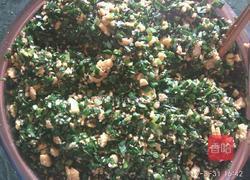 韭菜鸡蛋芝麻馅饺子的做法图解6