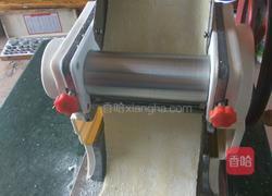 韭菜鸡蛋芝麻馅饺子的做法图解9