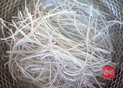 莲花菜炒粉条的做法图解3