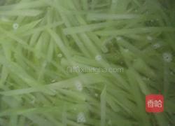 炝椒油莴笋丝的做法图解4