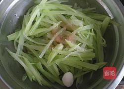炝椒油莴笋丝的做法图解6