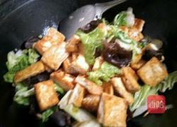 煎豆腐炒木耳白菜的做法图解7