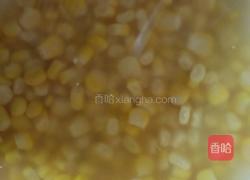 和谐小炒（炒玉米）的做法图解1
