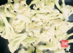 青椒炒有机花菜的做法图解7